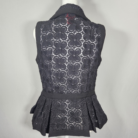 V Christina Black Baroque Peplum Vest - Picture 3 of 8